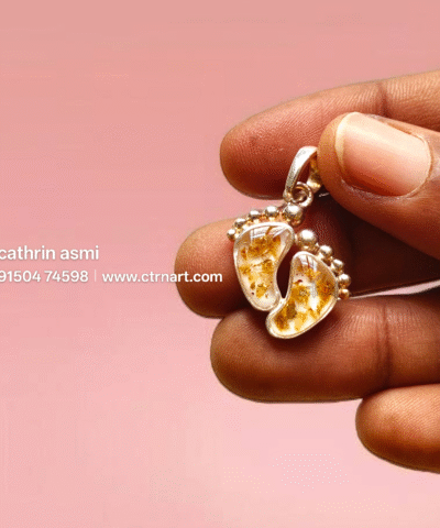 Resin jewellery